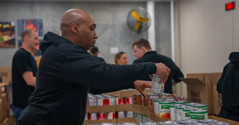 ফুড ব্যাংক সার্ভিস